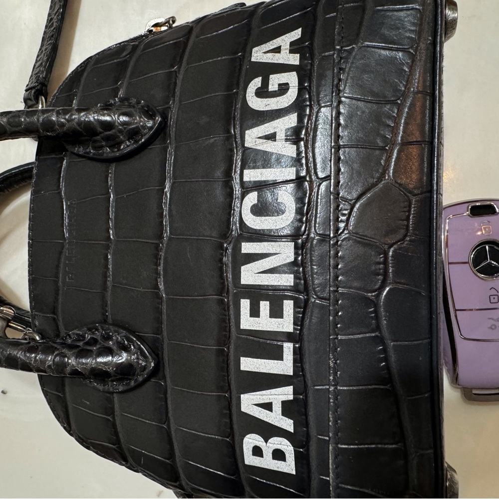 Willing to trade, Balenciaga Ville Crocodile Embossed Grey Handbag